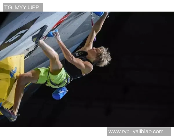 成都街舞队在世界攀岩锦标赛中以86分稳居积分榜首位